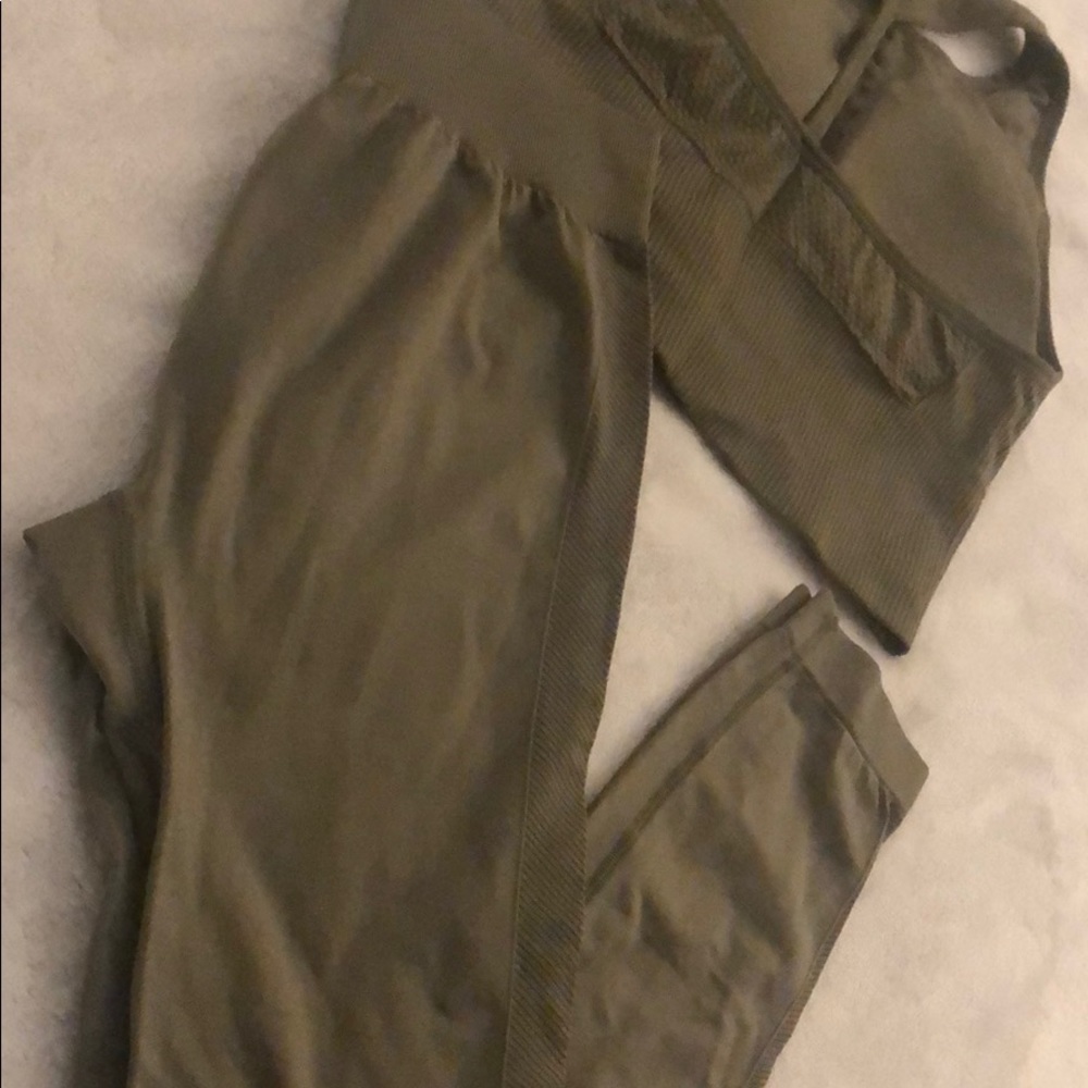 Workout set - Picture 4 of 4